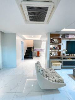 Casa no Condomínio Ravenna de 200m² com 4 suítes no Quintas do Calhau