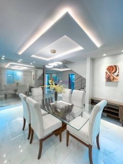 Casa no Condomínio Ravenna de 200m² com 4 suítes no Quintas do Calhau