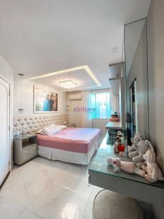 Casa no Condomínio Ravenna de 200m² com 4 suítes no Quintas do Calhau