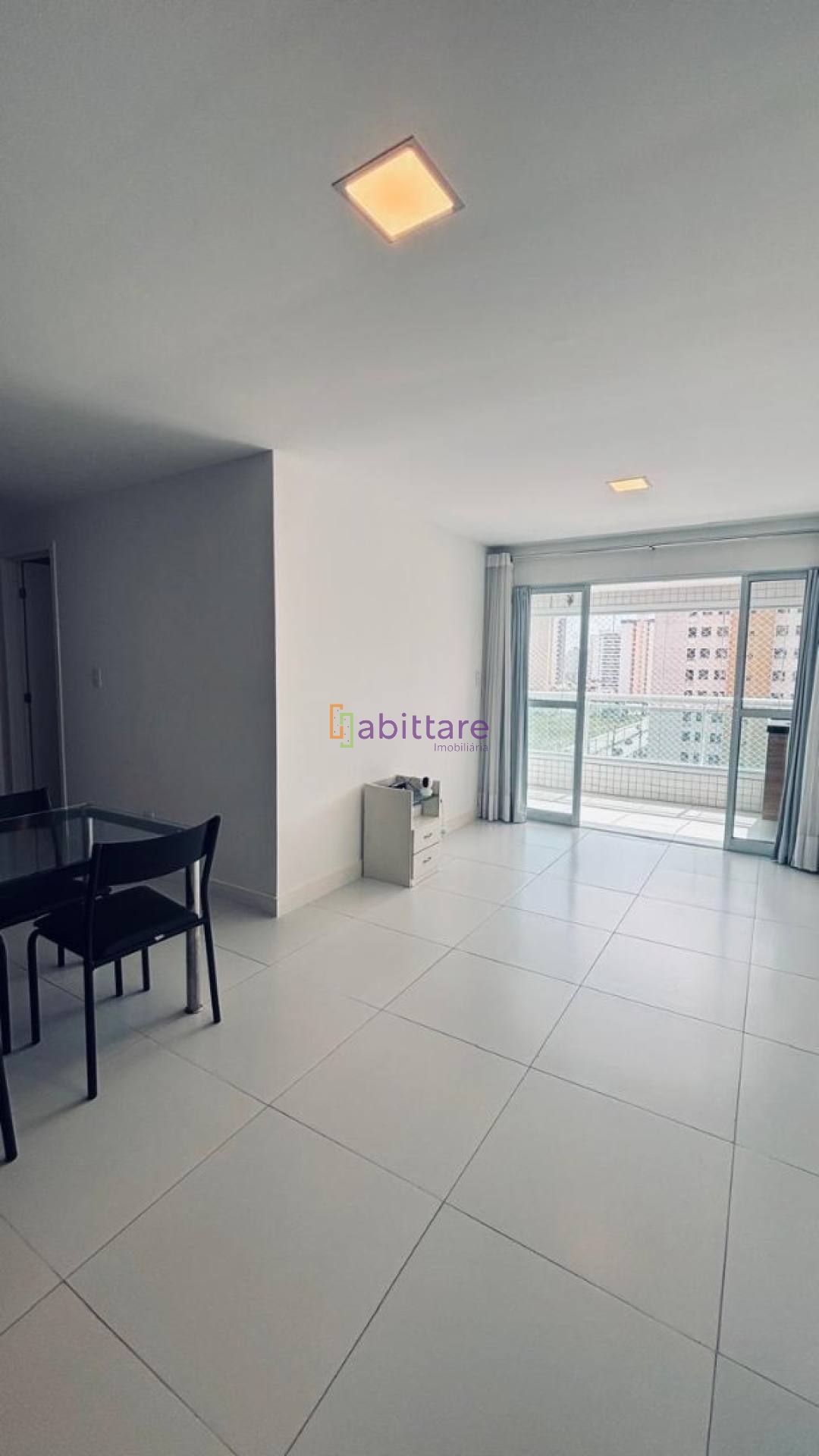 Apartamento de 72m² com 2 quartos (1 suíte) no Nautic Residence