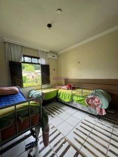 Casa duplex com 6 quartos (2 suítes) + DCE e espaço gourmet com piscina no Chácara Brasil