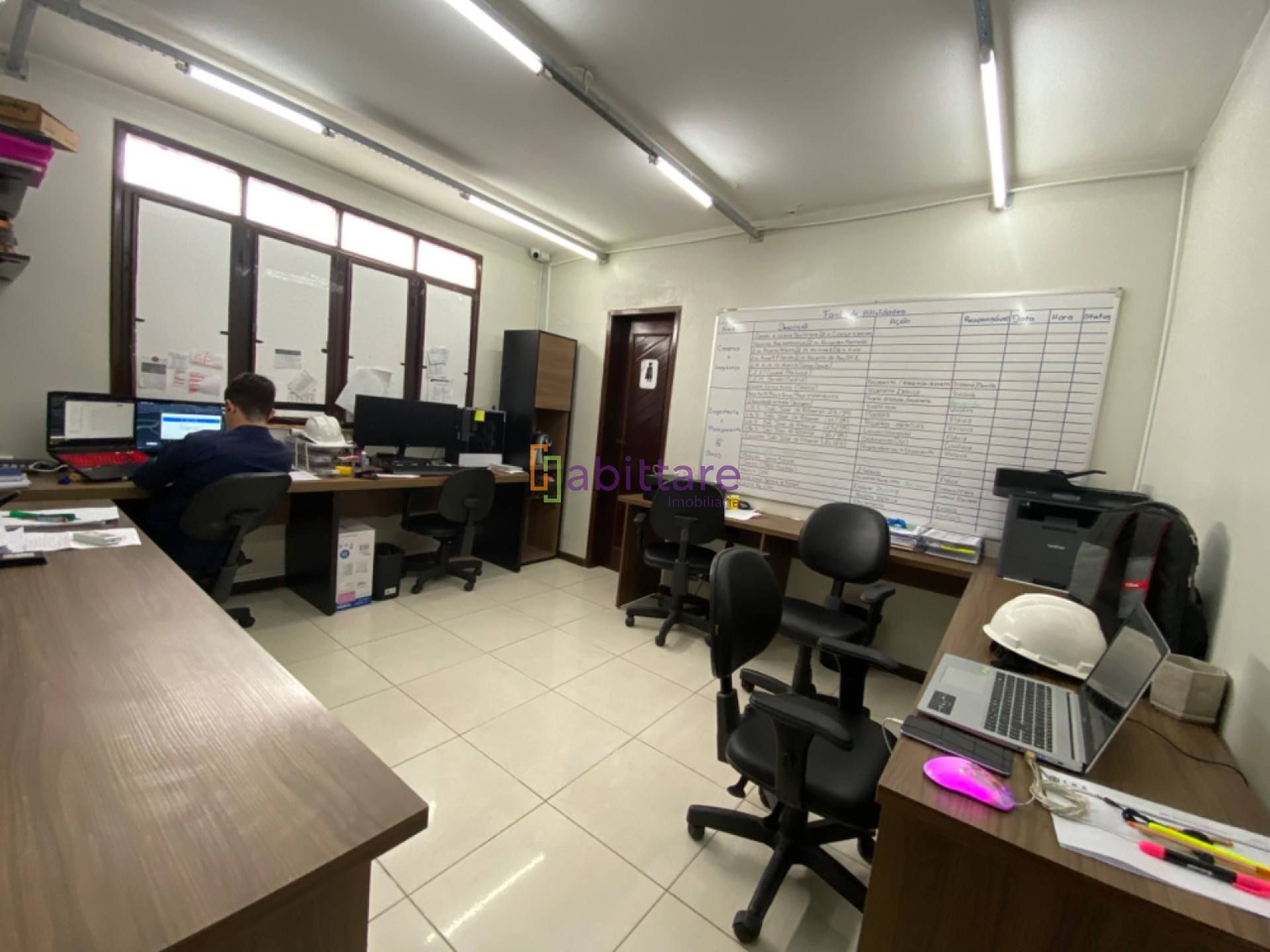 Imóvel comercial com 7 salas para LOCAÇÃO no Jardim Renascença