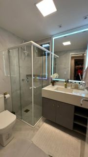 Apartamento Mobiliado no Caribean Residence 110m³ Reformado, Frente Mar