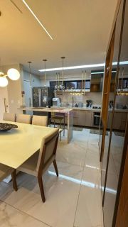 Apartamento Mobiliado no Caribean Residence 110m³ Reformado, Frente Mar