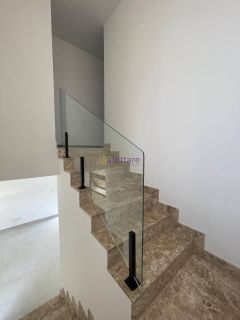 Casa NOVA no Ville D'or com 4 quartos (2 suítes) no Jardim Eldorado