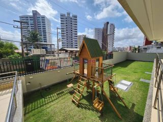 Apartamento de 110m² no Dellamare com 3 suítes na Ponta do Farol