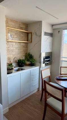 Apartamento de 109m² no Dellamare com 3 suítes na Ponta do Farol