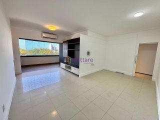 Apartamento na Ponta do Farol de 147m² com 4 quartos (2 suítes, sendo 1 master) + DCE