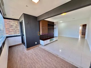 Apartamento na Ponta do Farol de 147m² com 4 quartos (2 suítes, sendo 1 master) + DCE