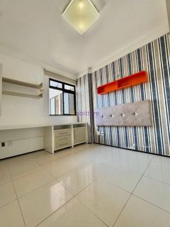 Apartamento na Ponta do Farol de 147m² com 4 quartos (2 suítes, sendo 1 master) + DCE