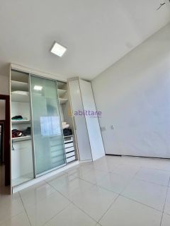 Apto no Roterdan Ponta do Farol de 147m² com 4 quartos (3 suítes) + DCE