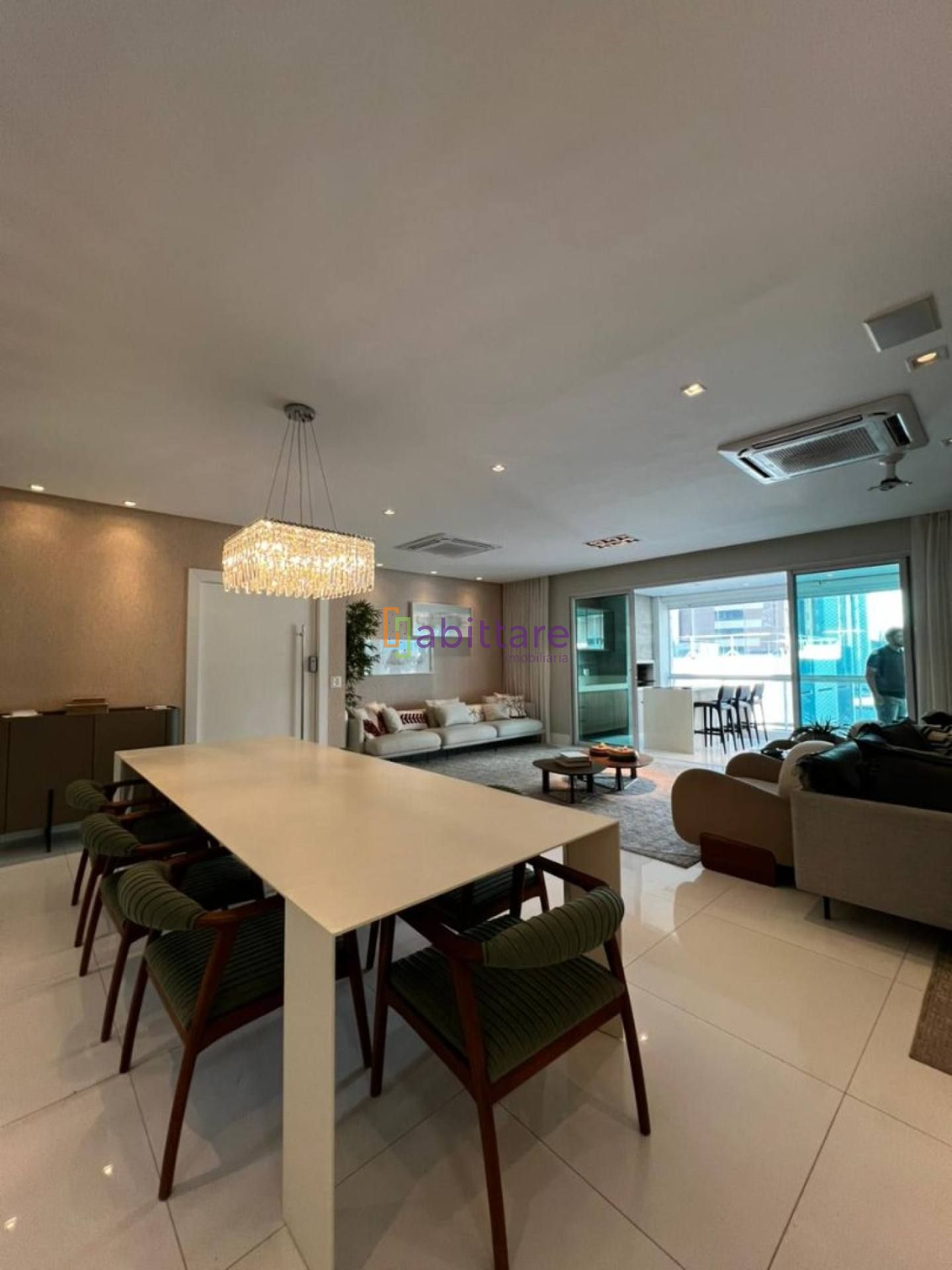 Apartamento mobiliado de 229m² com 3 suítes no Île Saint Louis - Península da Ponta D'areia