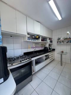 Casa duplex de condomínio com 3 suítes + DCE no Condomínio Vila Romana no Olho D'água