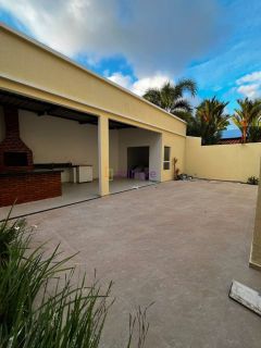 Casa duplex de condomínio com 4 quartos sendo 3 suítes no Condomínio Vila Romana no Olho D'água