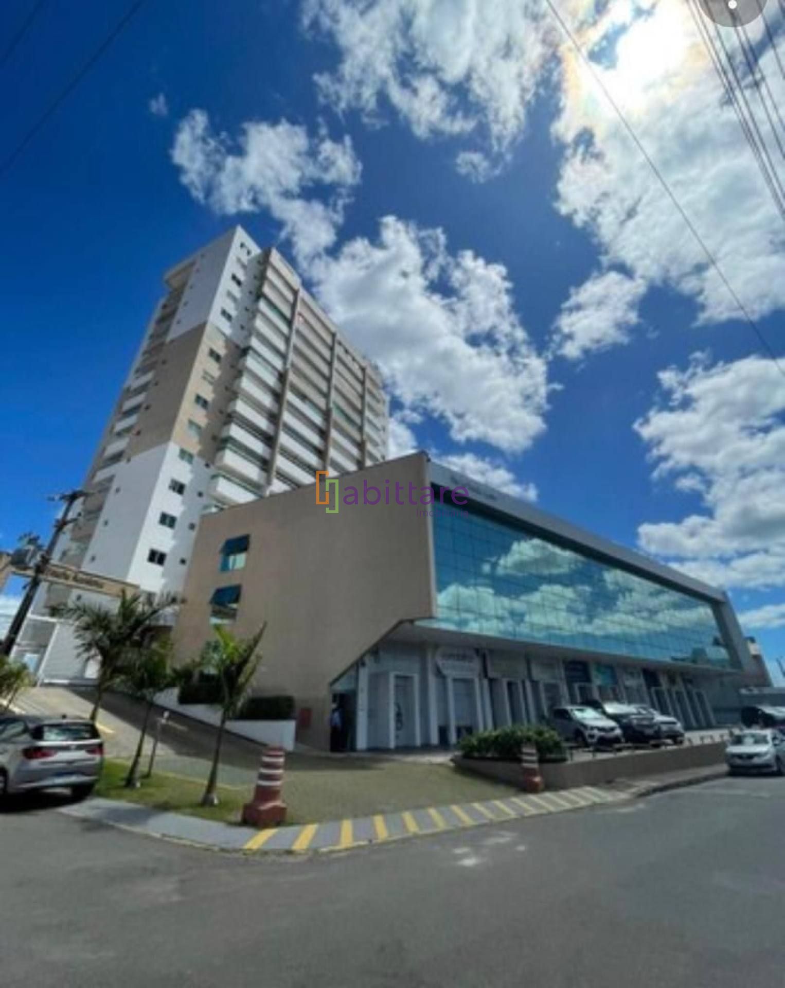 Apartamento de 77m² com 2 quartos (1 suíte) no La Touche Residence - Cohama