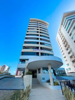 Apartamento no Edifício Porto Madero de 160m² com 3 suítes + DCE na Ponta do Farol