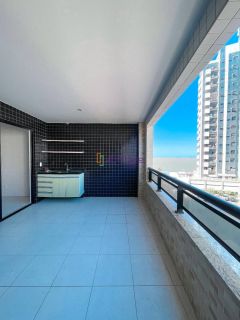 Apartamento no Edifício Porto Madero de 160m² com 3 suítes + DCE na Ponta do Farol