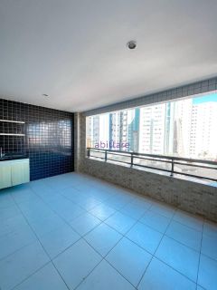 Apartamento no Edifício Porto Madero de 160m² com 3 suítes + DCE na Ponta do Farol