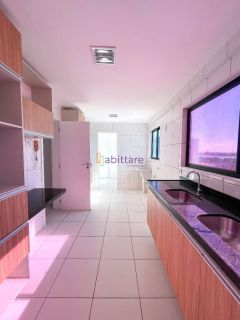 Apartamento no Edifício Porto Madero de 160m² com 3 suítes + DCE na Ponta do Farol