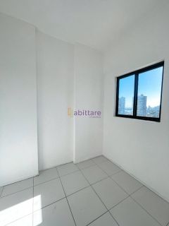 Apartamento no Edifício Porto Madero de 160m² com 3 suítes + DCE na Ponta do Farol