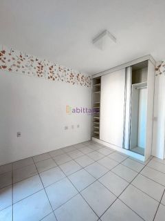 Apartamento no Edifício Porto Madero de 160m² com 3 suítes + DCE na Ponta do Farol