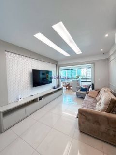 Apartamento de 146m² no Edifício Porto Madero com 3 suítes na Ponta do Farol