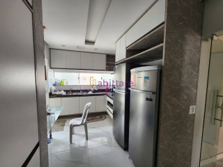 Casa de condomínio no Damha com 488m² com 4 suítes e espaço gourmet com piscina