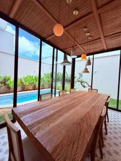 Casa duplex de 343m² com 4 suítes no Condomínio Damha Araçagy