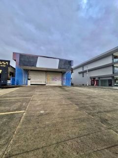 Alugo galpão comercial na Estrada da Ribamar - Maiobão