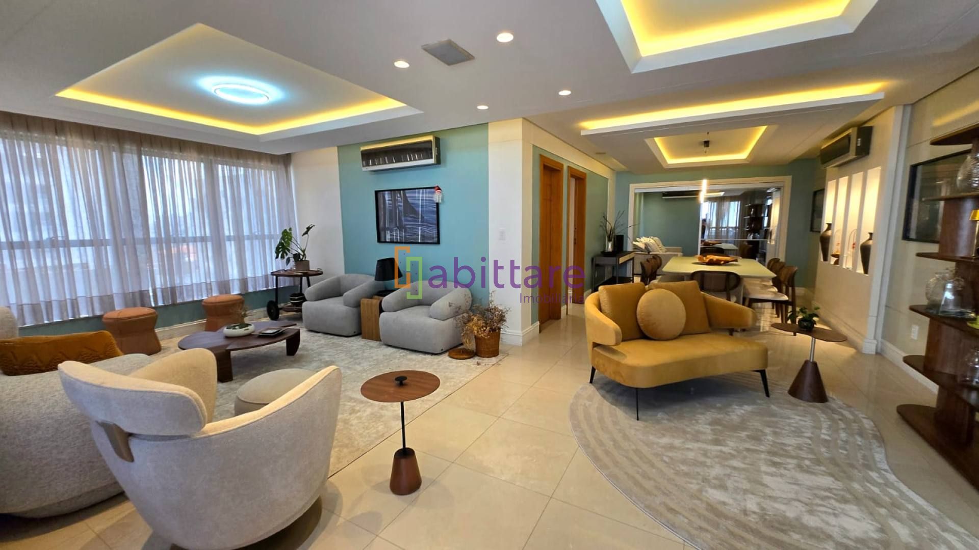 Alugo Apto mobiliado no Ed.Sapphire Residence - 260m² com 3 suítes - Península da Ponta D'areia