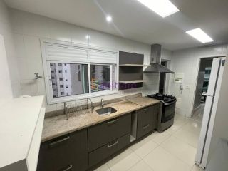 Apartamento de 142m²  com 3 suítes + DCE no Condomínio Farol da Ilha - Ponta D'areia