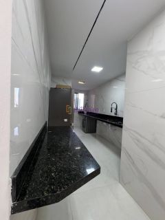 Apartamento de 94m² com 3 quartos (1 suíte) no Condomínio Porto Ravena