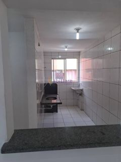 Apartamento no Condomínio Residencial Ville com 2 quartos (1 suíte) na Rua do Aririzal