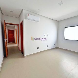 Casa NOVA com 3 suítes e área de lazer com piscina no Condomínio Ibiza - Araçagy