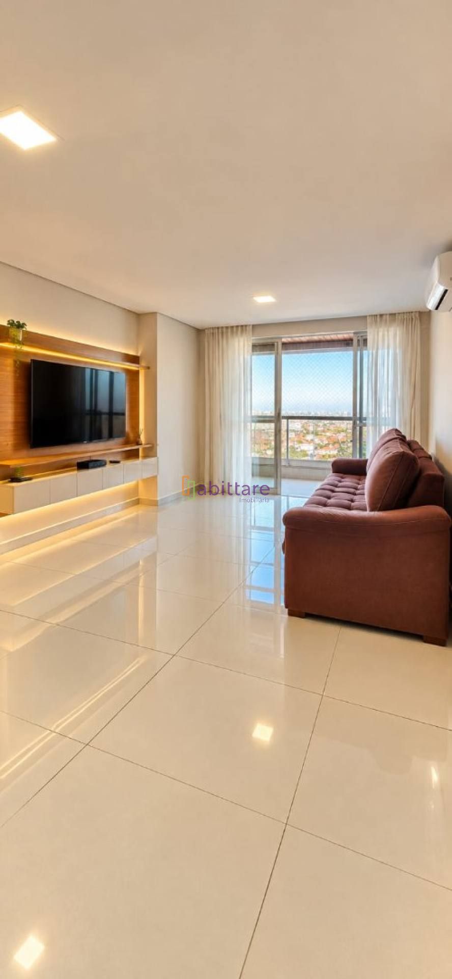 Alugo apartamento semi mobiliado com 3 suítes no Península Square - Vista Mar e lagoa