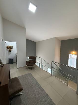 Casa de condomínio de 173m² com 4 quartos (3 suítes) no Condomínio Ilha de Capri