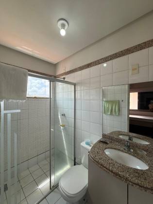 Casa de condomínio de 173m² com 4 quartos (3 suítes) no Condomínio Ilha de Capri