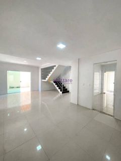 Casa de condomínio de 240m² com 4 quartos (3 suítes) + DCE no Portal das Gaivotas