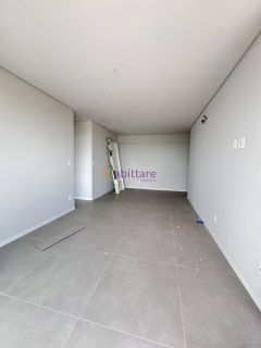 Apartamento NOVO de 73m² com 2 suítes no Edifício Évora - Ponta D'areia