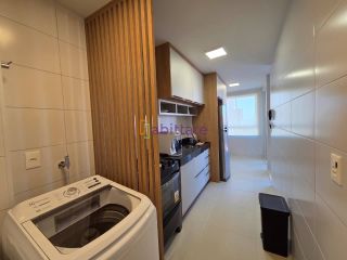 Alugo apartamento semi mobiliado com 3 quartos (2 suítes) no Edifício Évora - Ponta D'areia