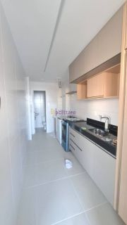 Alugo apartamento semi mobiliado com 3 suítes no Edifício Évora - Ponta D'areia