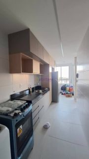 Alugo apartamento semi mobiliado com 3 suítes no Edifício Évora - Ponta D'areia