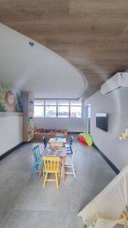 Alugo apartamento semi mobiliado com 3 suítes no Edifício Évora - Ponta D'areia
