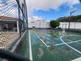 Casa de condomínio de 156m² com 3 quartos (1 suíte com closet) no Majestic Residence