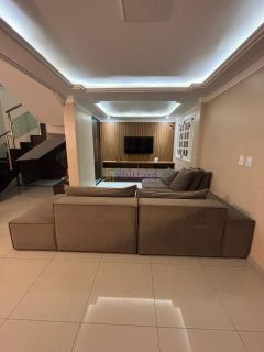 ALUGA-SE  Casa nascente de dois pavimentos no Condomínio Intermares Village