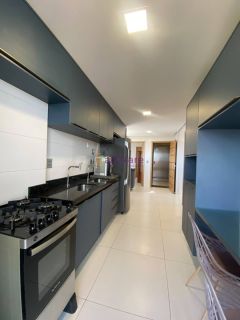 Apartamento de 132m² com 3 suítes (2 com varanda) na Península da Ponta D'areia