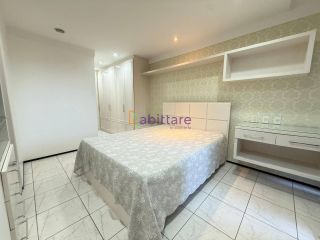 Apartamento de 3 quartos (1 suíte e 2 semi suítes) no Edifício Toulon