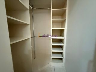 Apartamento de 3 quartos (1 suíte e 2 semi suítes) no Edifício Toulon