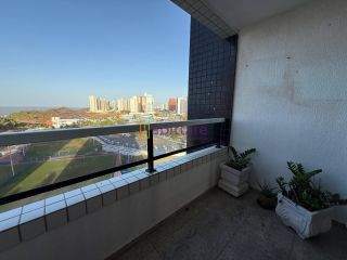 Apartamento de 3 quartos (1 suíte e 2 semi suítes) no Edifício Toulon