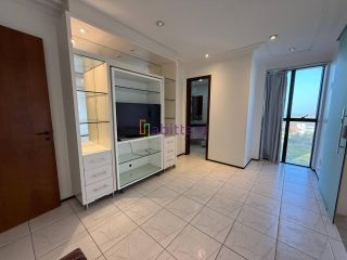Apartamento de 3 quartos (1 suíte e 2 semi suítes) no Edifício Toulon